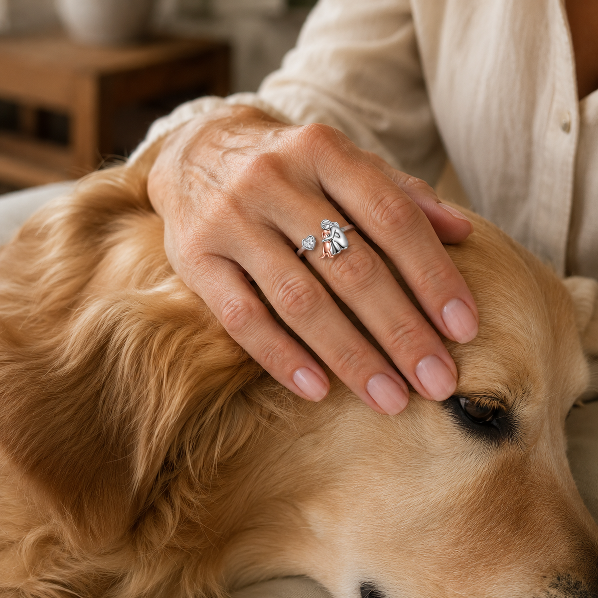 El Abrazo Eterno - Anillo Ajustable Con Grabado