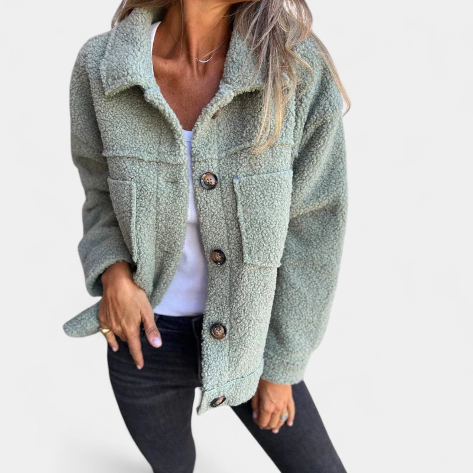 Kristýna – Chaqueta corta con solapas