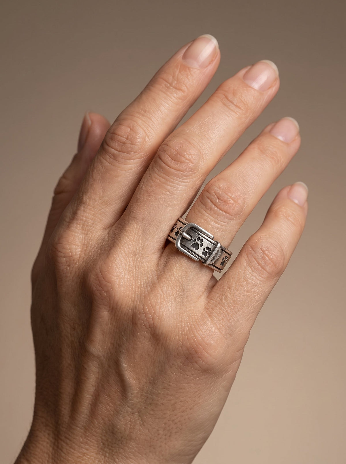 El Collar Eterno - Anillo
