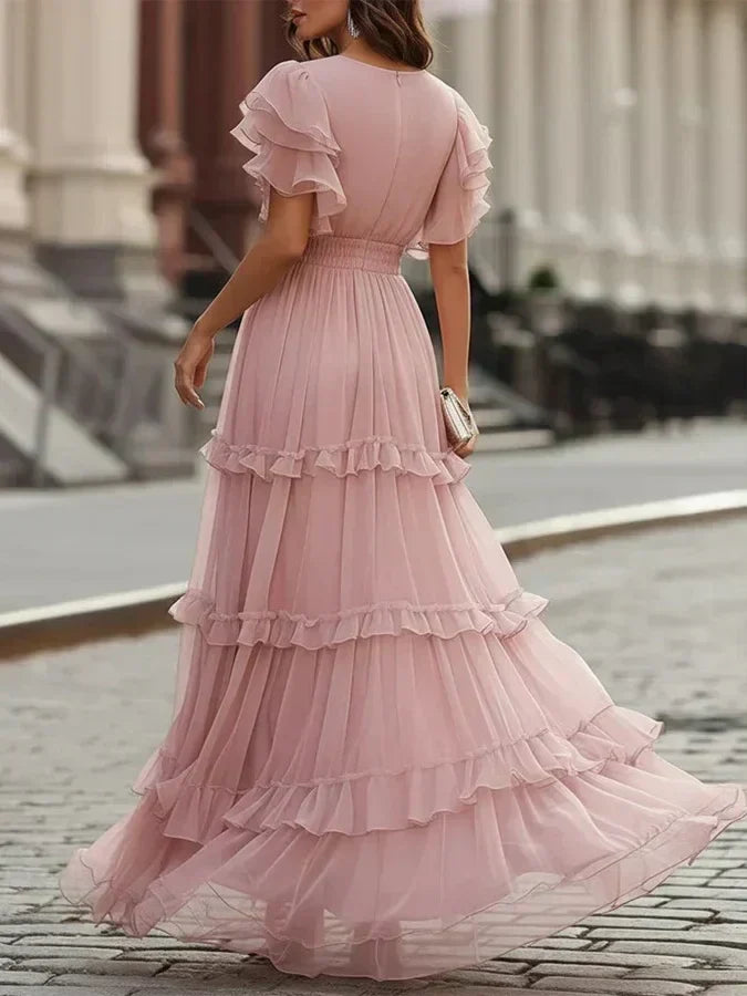 Rosalía | Vestido Maxi Rosa Empolvado con Escote en V, Volantes Escalonados y Mangas Mariposa